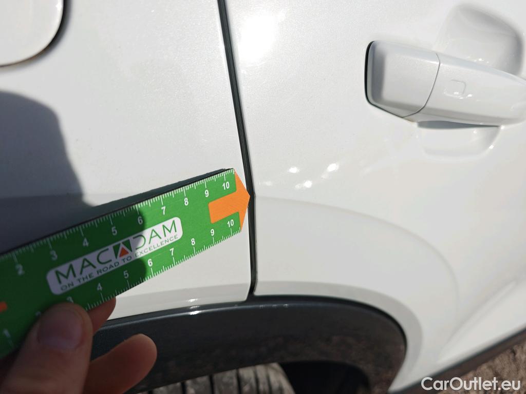  Audi  Q2 AUDI  / 2016 / 5P / todoterreno Design 30 TFSI 85kW (116CV) #30