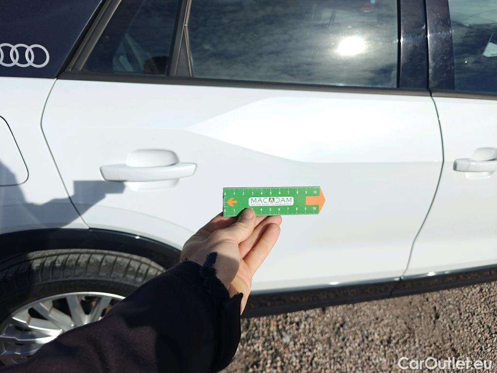  Audi  Q2 AUDI  / 2016 / 5P / todoterreno Design 30 TFSI 85kW (116CV) #28