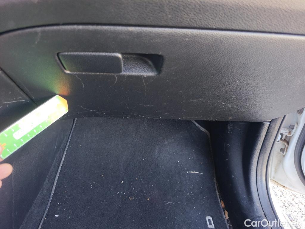  KIA  Cee'd KIA Ceed / 2018 / 5P / berlina con portón 1.0 T-GDi 88kW (120CV) Concept #22