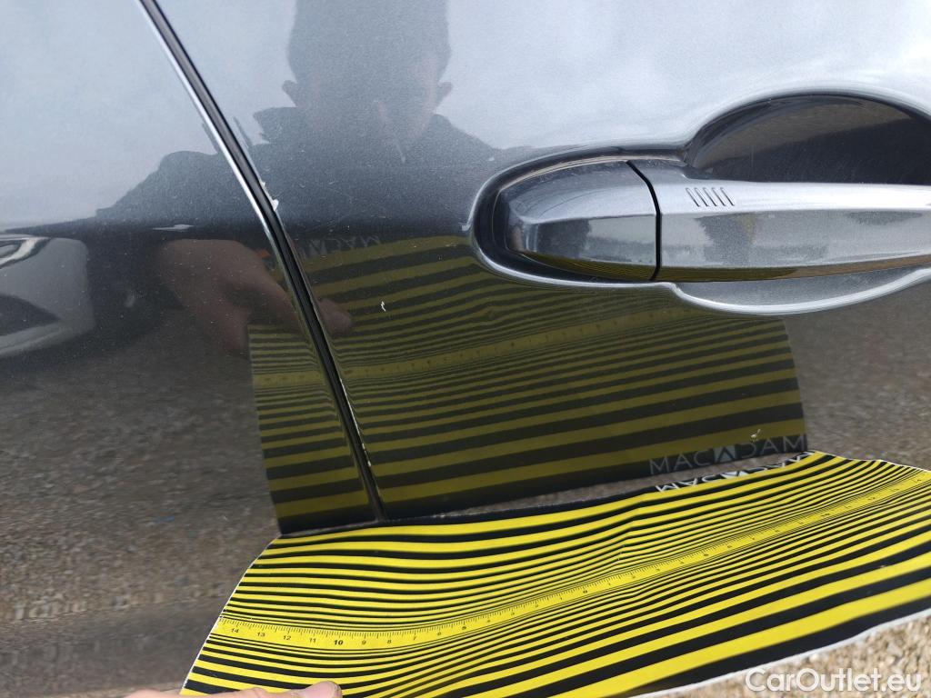  Bmw  X2 BMW  / 2017 / 5P / todoterreno sDrive18d (AC) #8