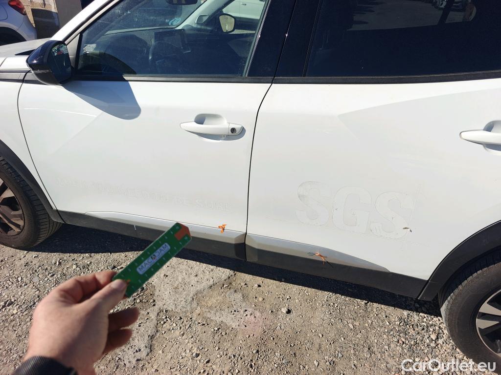  Peugeot  2008 PEUGEOT  / 2019 / 5P / todoterreno Allure BlueHDI 81kW (110CV) #9