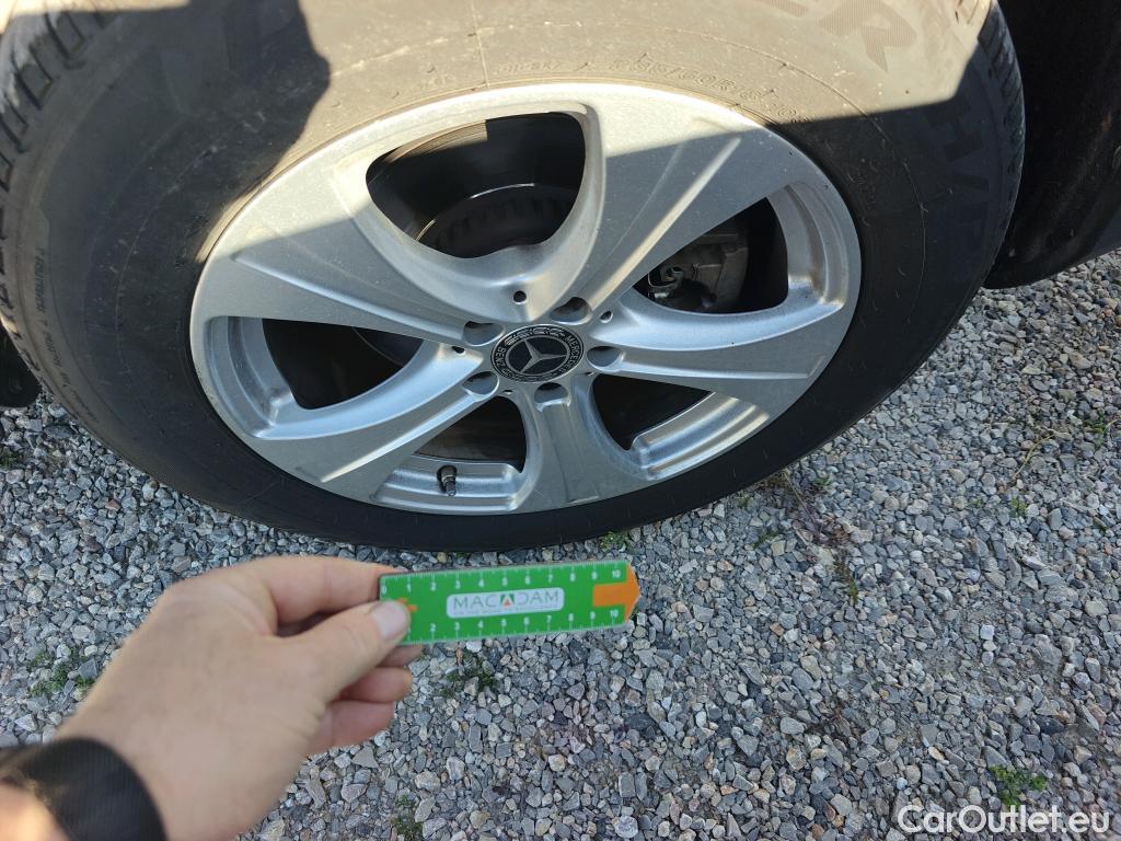  Mercedes  G-Klasee MERCEDES-BENZ Clase GLC / 2015 / 5P / todoterreno GLC 250 d 4MATIC #15