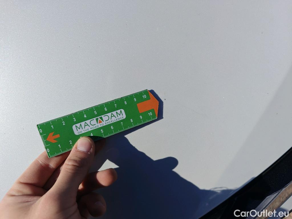  Land Rover  Discovery NISSAN QASHQAI / 2024 / 5P / todoterreno DIG-T 103kW (140CV) mHEV 4x2 Acenta #14