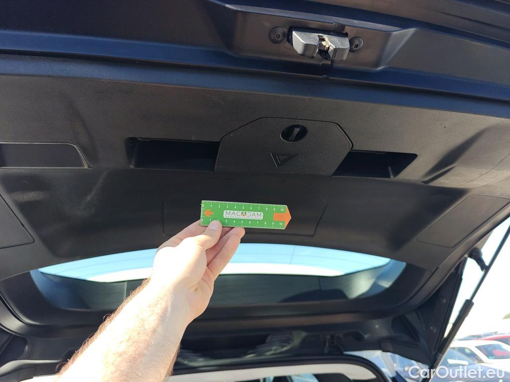  Peugeot  5008 PEUGEOT  / 2020 / 5P / todoterreno 1.2 PureTech 96KW S&S Active Pack EAT8 #31