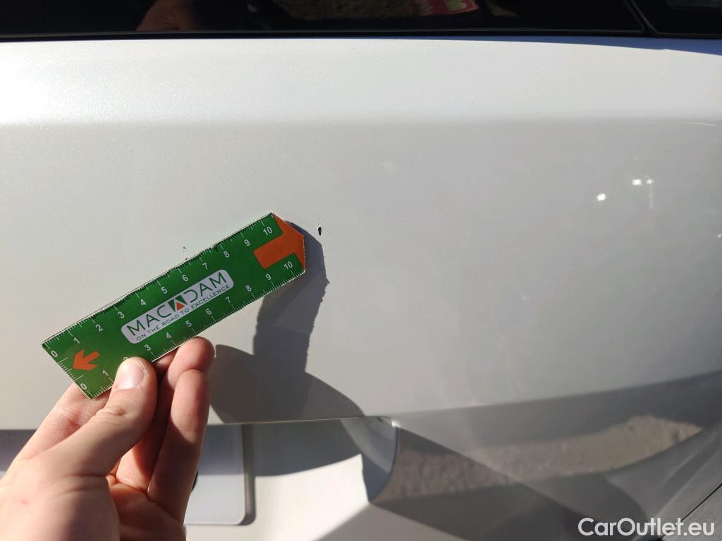  Peugeot  5008 PEUGEOT  / 2020 / 5P / todoterreno 1.2 PureTech 96KW S&S Active Pack EAT8 #8