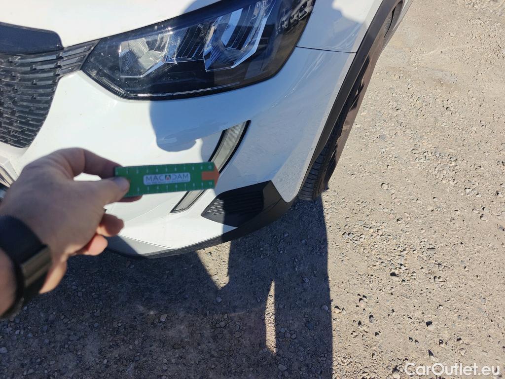  Peugeot  2008 PEUGEOT  / 2019 / 5P / todoterreno Allure BlueHDI 81kW (110CV) #38