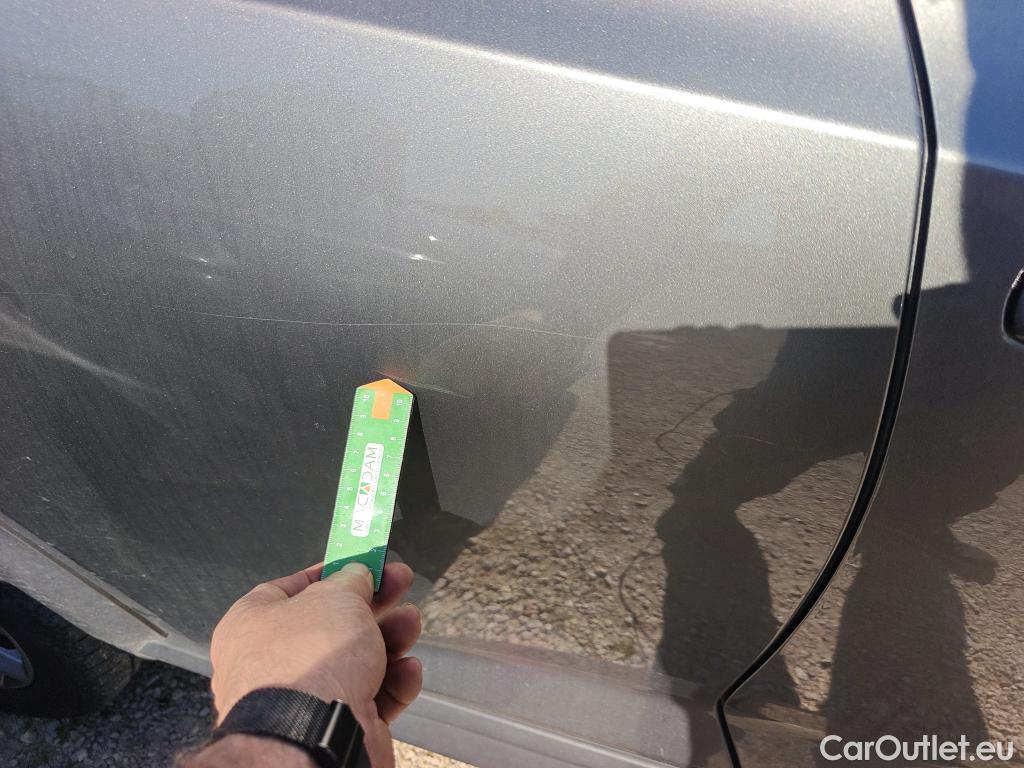  Nissan  Juke NISSAN  / 2019 / 5P / crossover DIG-T 84 kW (114 CV) DCT 7 V N-Connecta (AC2) #6