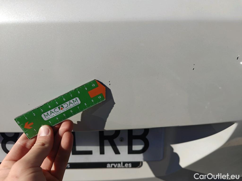  Peugeot  5008 PEUGEOT  / 2020 / 5P / todoterreno 1.2 PureTech 96KW S&S Active Pack EAT8 #6