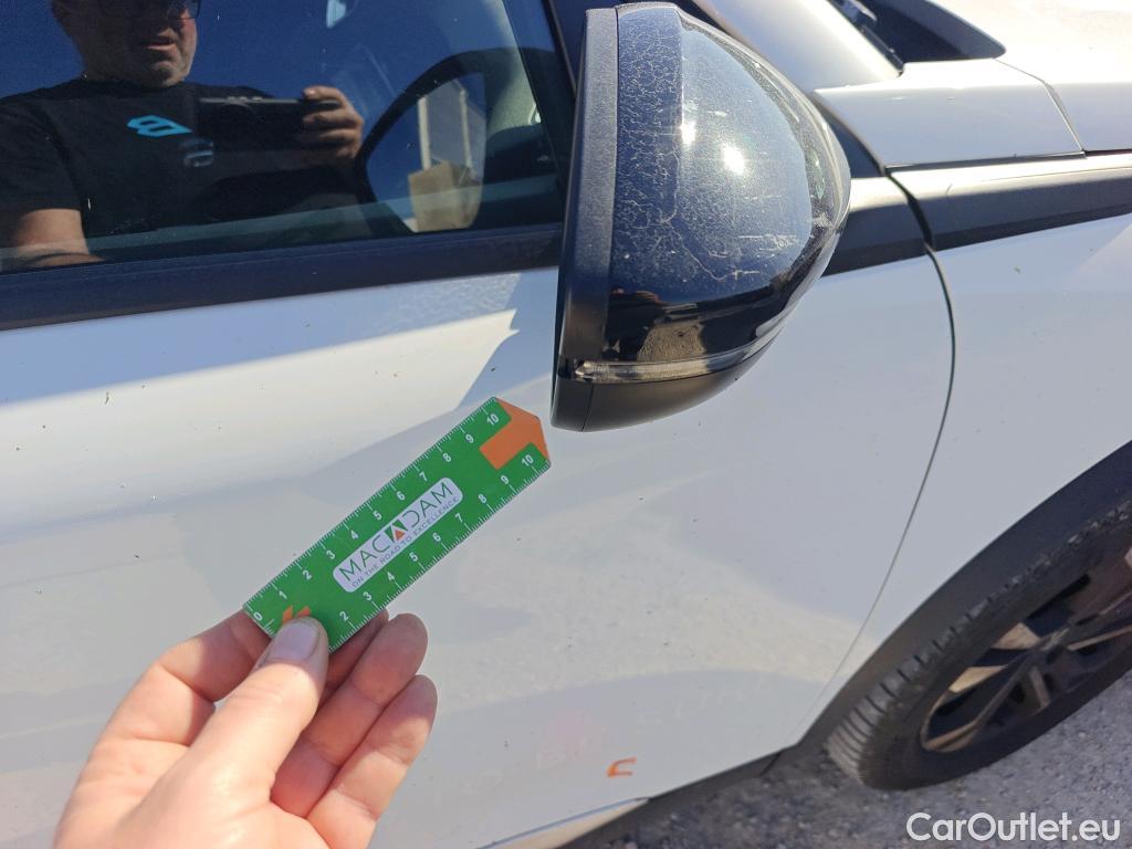  Peugeot  2008 PEUGEOT  / 2019 / 5P / todoterreno Allure BlueHDI 81kW (110CV) #6