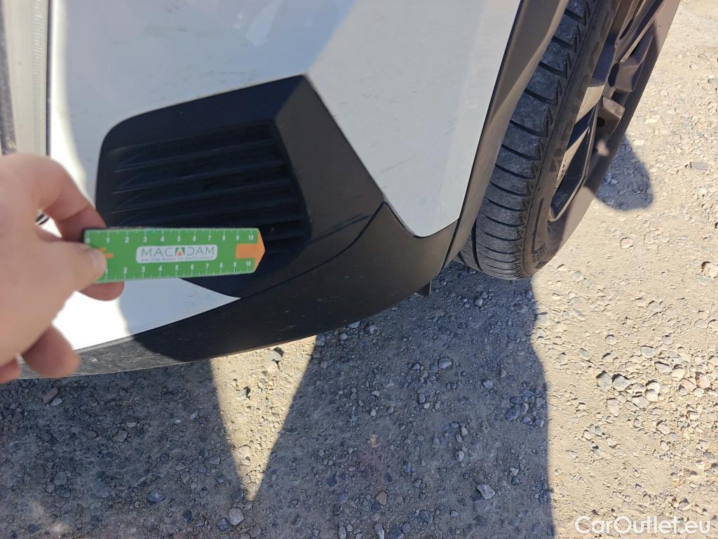  Peugeot  2008 PEUGEOT  / 2019 / 5P / todoterreno Allure BlueHDI 81kW (110CV) #39