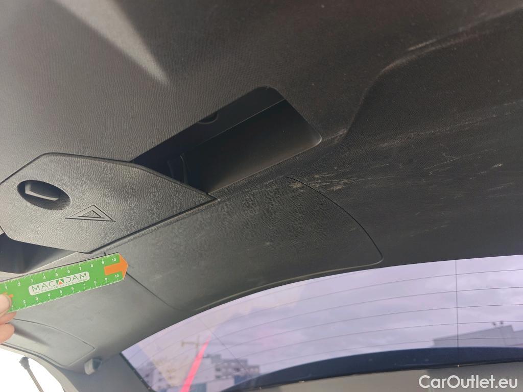  Peugeot  3008 PEUGEOT  / 2020 / 5P / todoterreno 1.5 BlueHDi 96kW Active Pack EAT8 #22