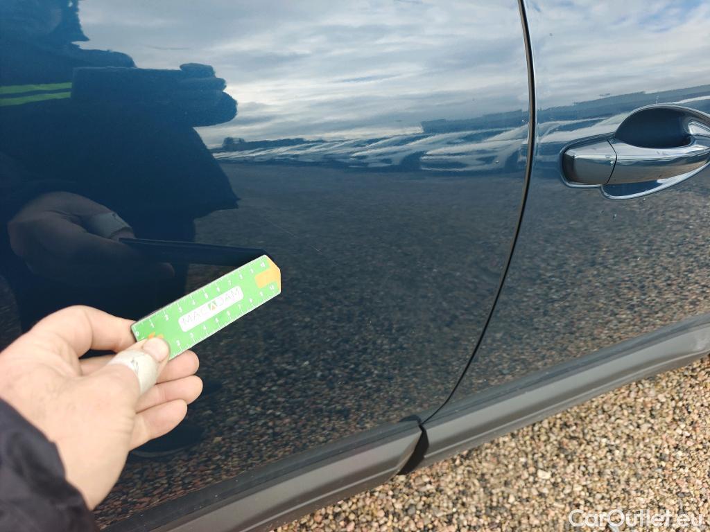  Peugeot  3008 PEUGEOT  / 2020 / 5P / todoterreno 1.5 BlueHDi 96kW Active Pack EAT8 #16