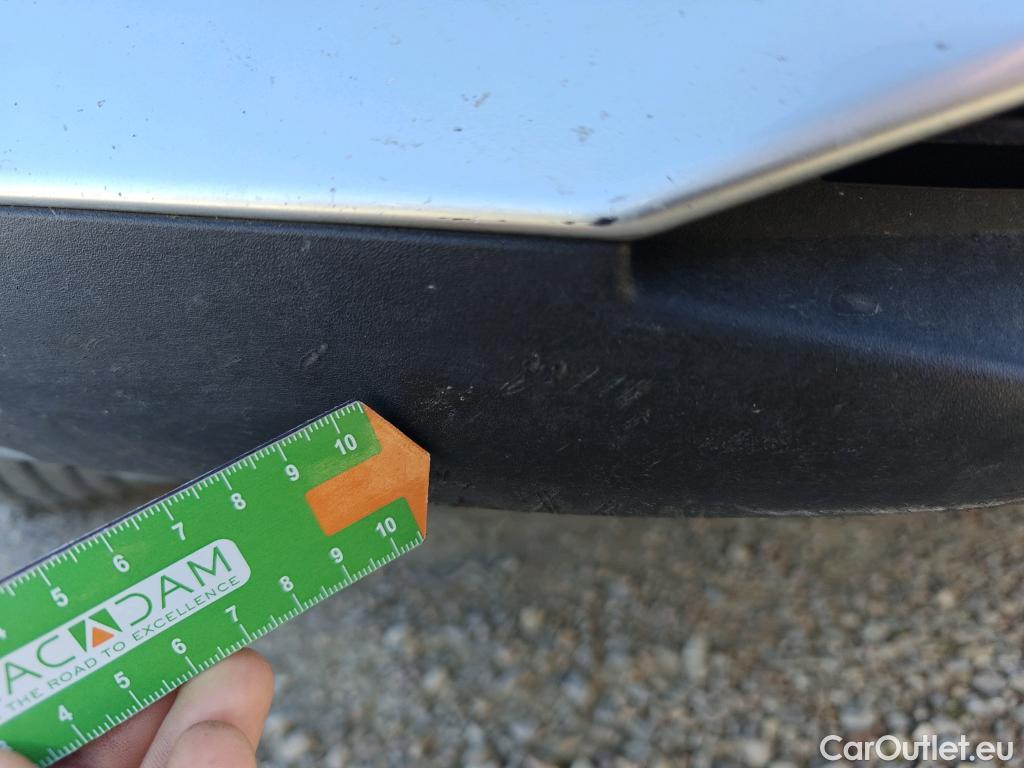  Peugeot  5008 PEUGEOT  / 2020 / 5P / todoterreno 1.2 PureTech 96KW S&S Active Pack EAT8 #61