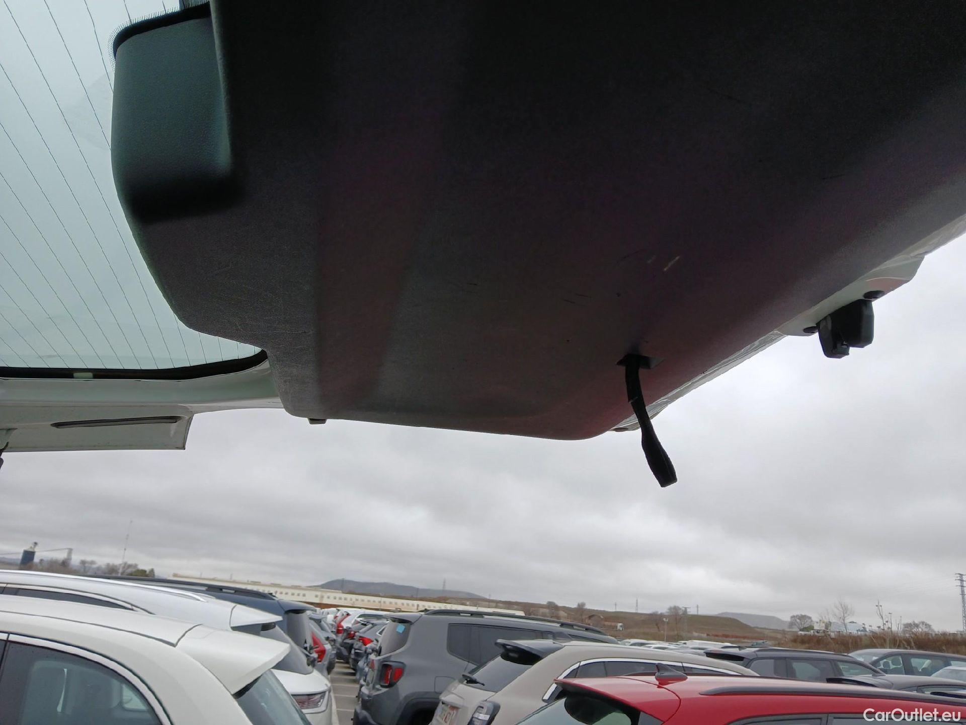  Citroen  Berlingo CITROEN  / 2018 / 5P / monovolumen compacto Talla M BlueHDi 100 S&S FEEL #11