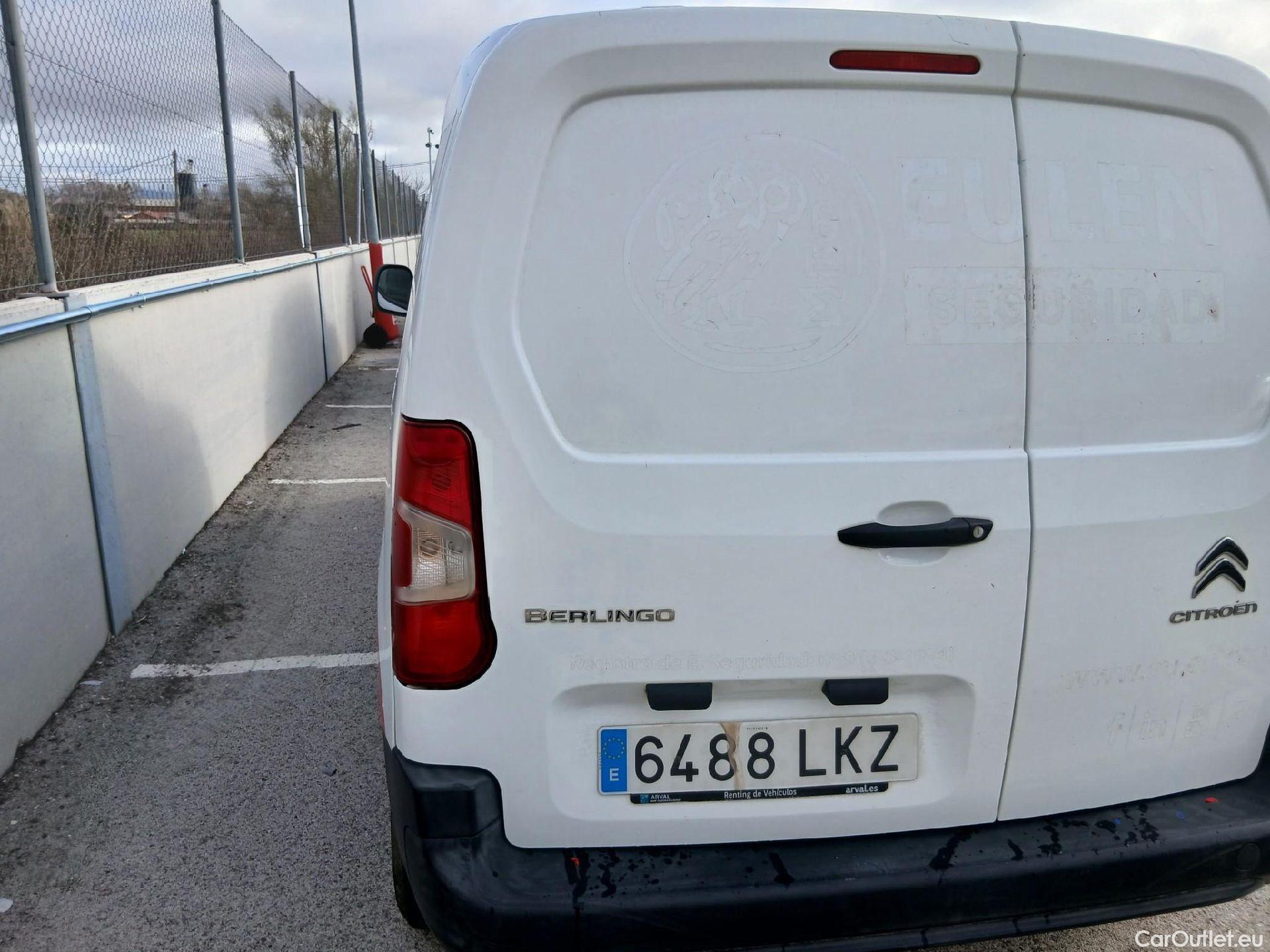  Citroen  Berlingo CITROEN  / 2018 / 3P / furgón derivado de turismo Talla M BlueHDi 100 CONTROL #16