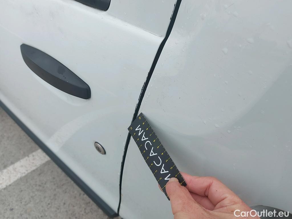  Dacia  Dokker DACIA  / 2013 / 5P / monovolumen compacto Stepway Comfort Blue dCi 70kW (95CV) #19