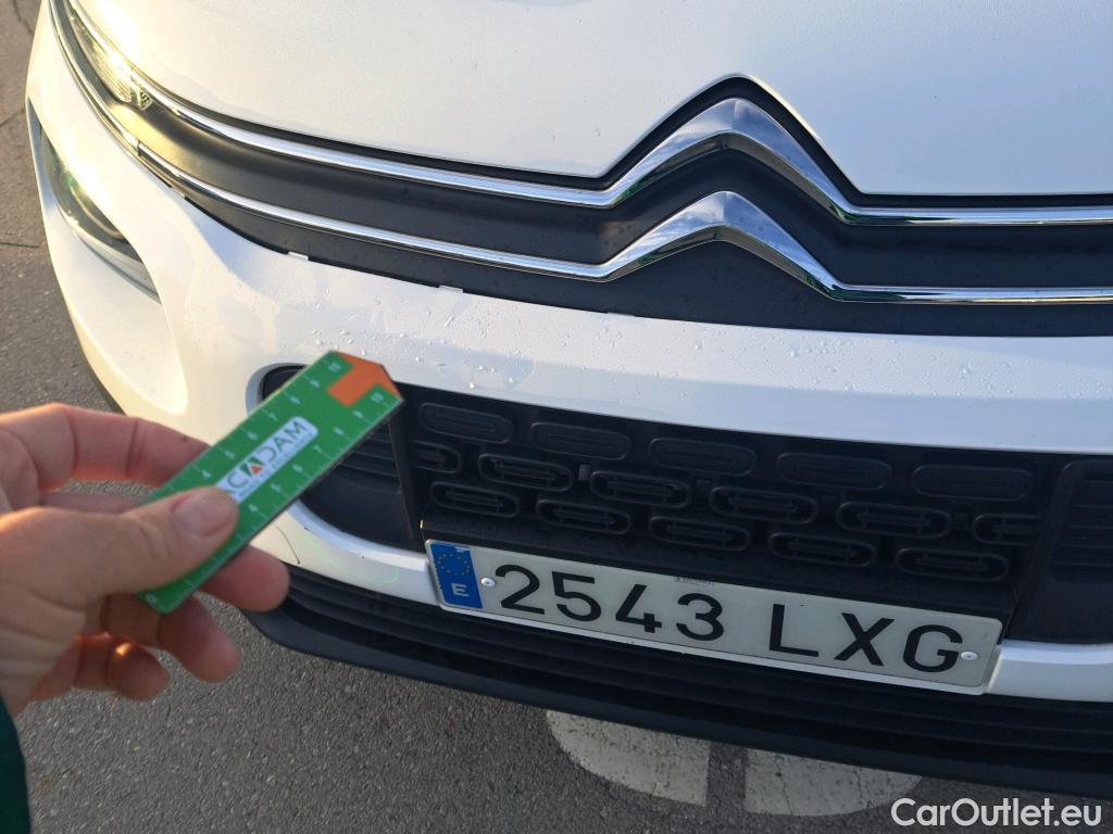  Citroen  Berlingo CITROEN  / 2018 / 5P / monovolumen compacto Talla M BlueHDi 100 S&S FEEL #28