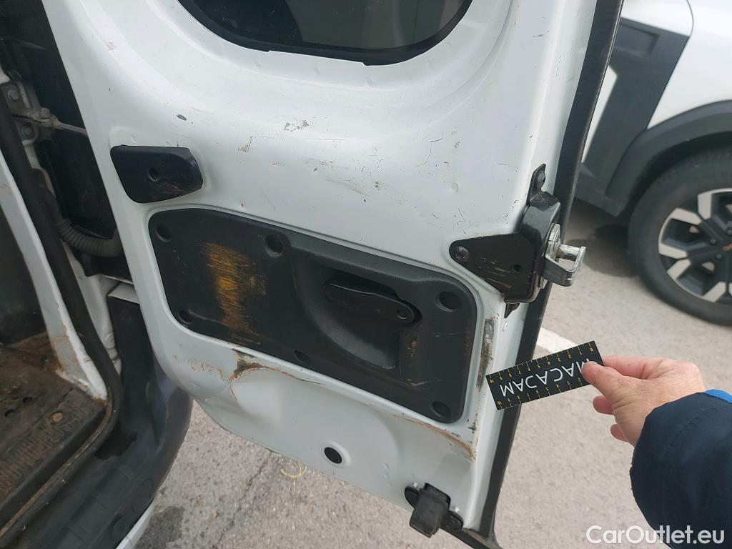  Dacia  Dokker DACIA  / 2013 / 5P / monovolumen compacto Stepway Comfort Blue dCi 70kW (95CV) #22