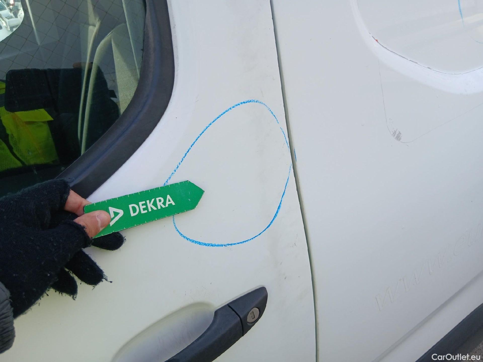  Citroen  Berlingo CITROEN  / 2018 / 3P / furgón derivado de turismo Talla M BlueHDi 100 CONTROL #7