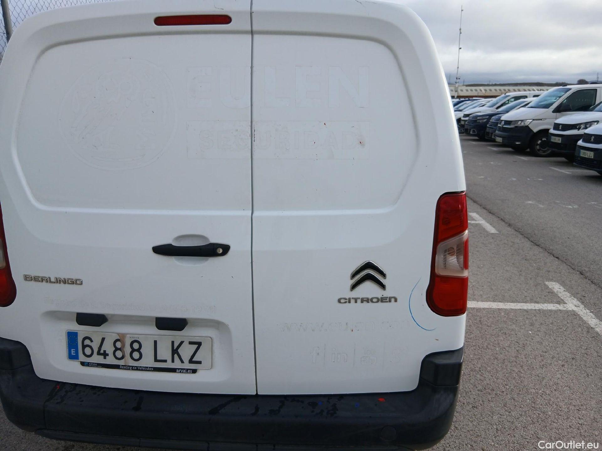  Citroen  Berlingo CITROEN  / 2018 / 3P / furgón derivado de turismo Talla M BlueHDi 100 CONTROL #14