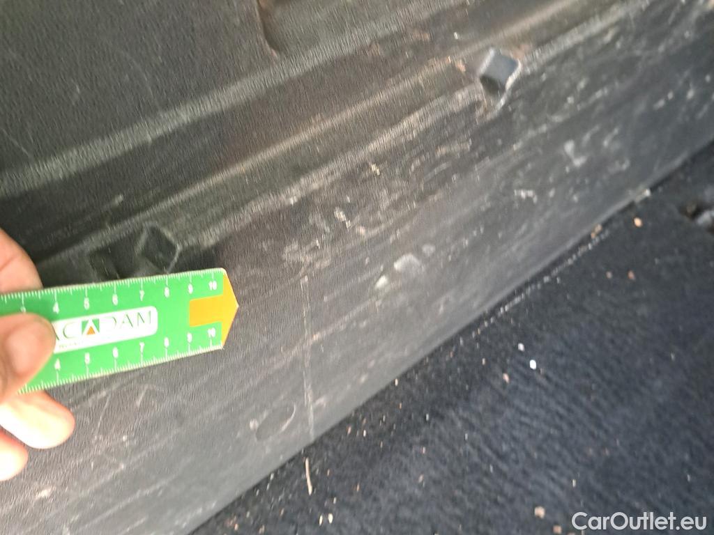  Citroen  Berlingo CITROEN  / 2018 / 5P / monovolumen compacto Talla M BlueHDi 100 S&S FEEL #22