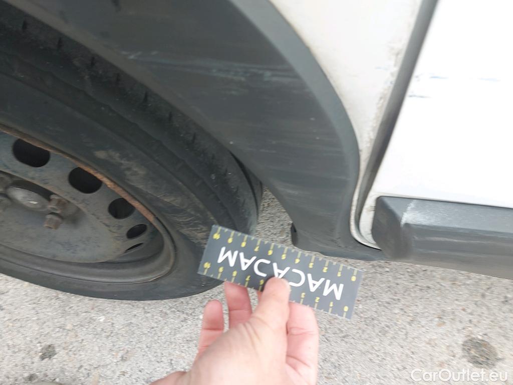  Dacia  Dokker DACIA  / 2013 / 5P / monovolumen compacto Stepway Comfort Blue dCi 70kW (95CV) #61