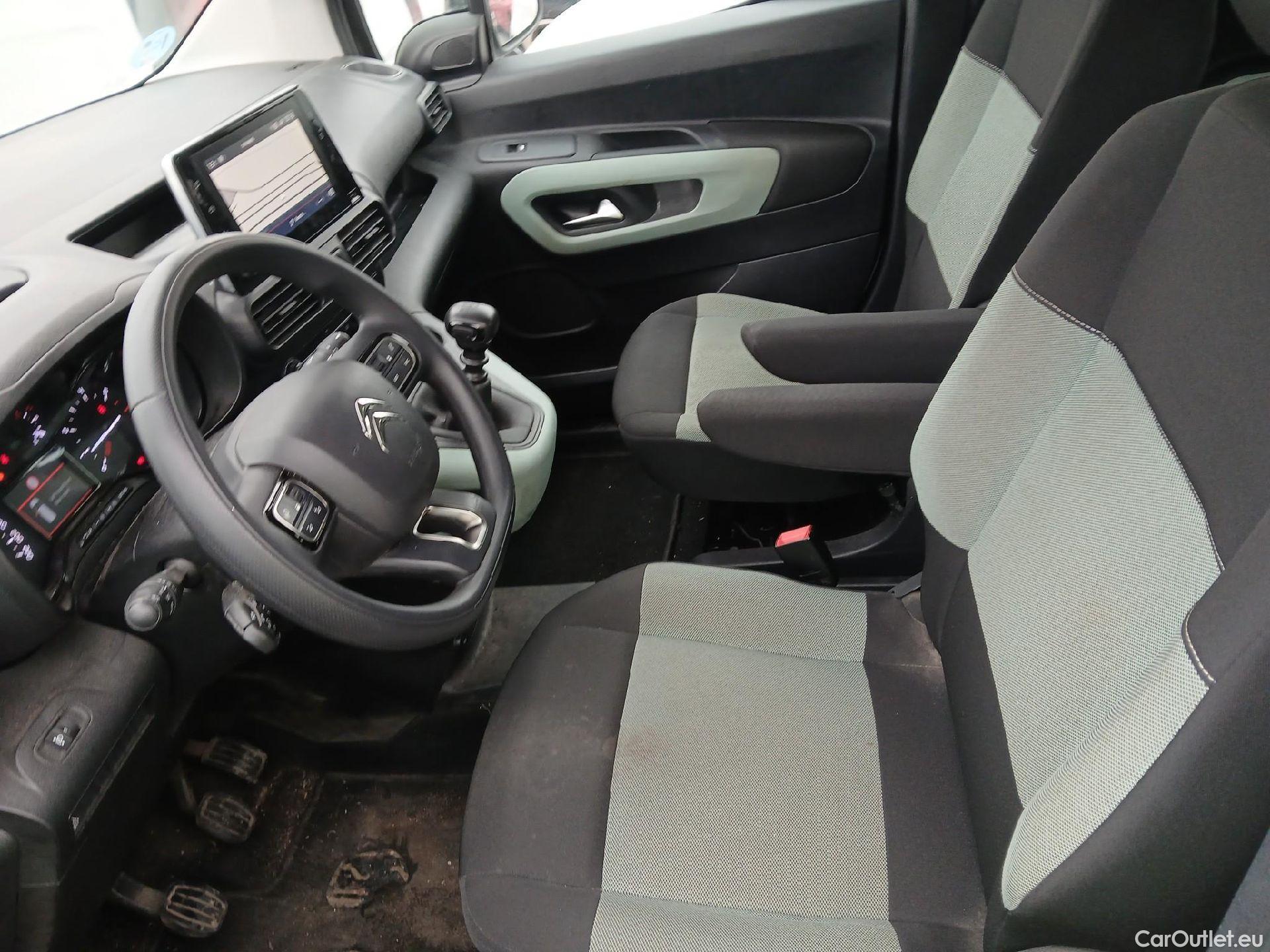  Citroen  Berlingo CITROEN  / 2018 / 5P / monovolumen compacto Talla M BlueHDi 100 S&S FEEL #6