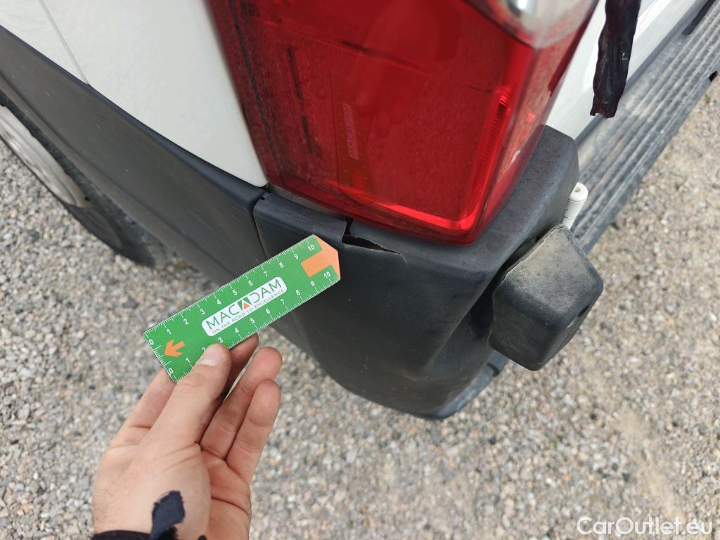  Citroen  Jumper CITROEN  / 2014 / 4P / furgón BlueHDi 88KW (120CV) Furgón 35L3H2 #79