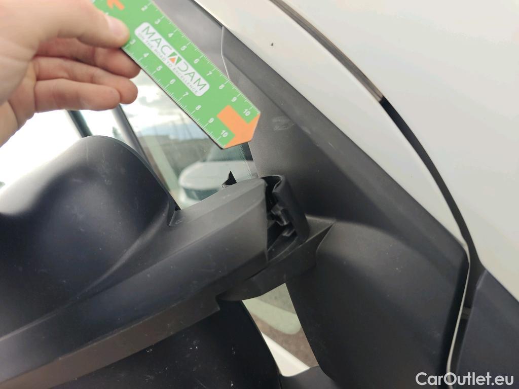  Citroen  Jumper CITROEN  / 2014 / 4P / furgón BlueHDi 88KW (120CV) Furgón 35L3H2 #45