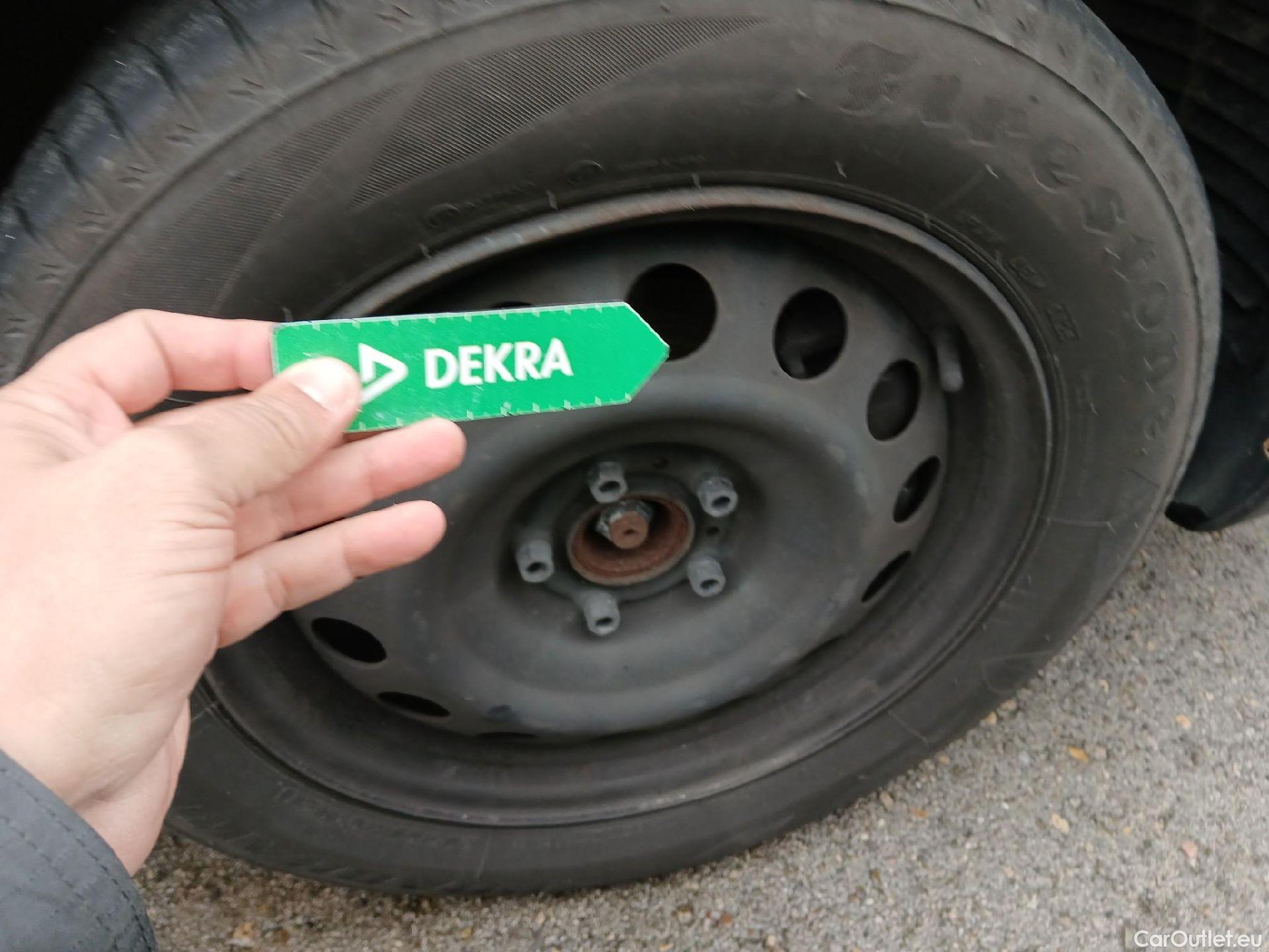  Citroen  Berlingo CITROEN  / 2018 / 5P / monovolumen compacto Talla M BlueHDi 100 S&S FEEL #14