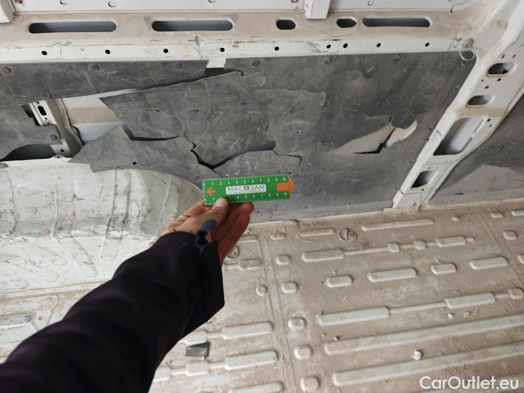  Citroen  Jumper CITROEN  / 2014 / 4P / furgón BlueHDi 88KW (120CV) Furgón 35L3H2 #18