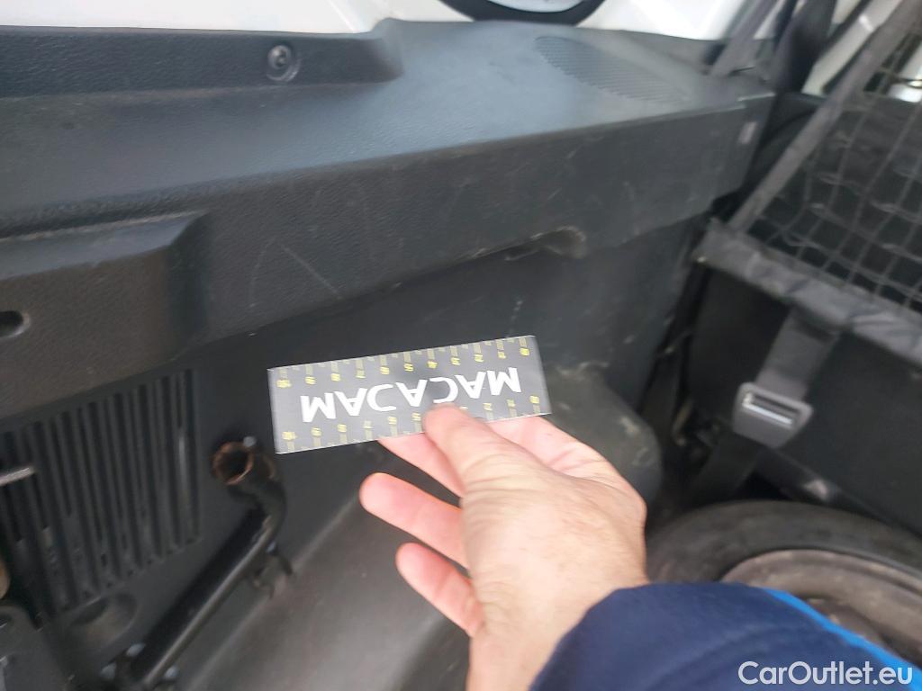  Dacia  Dokker DACIA  / 2013 / 5P / monovolumen compacto Stepway Comfort Blue dCi 70kW (95CV) #35