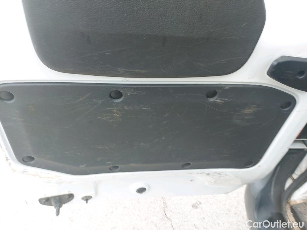  Dacia  Dokker DACIA  / 2013 / 5P / monovolumen compacto Stepway Comfort Blue dCi 70kW (95CV) #30