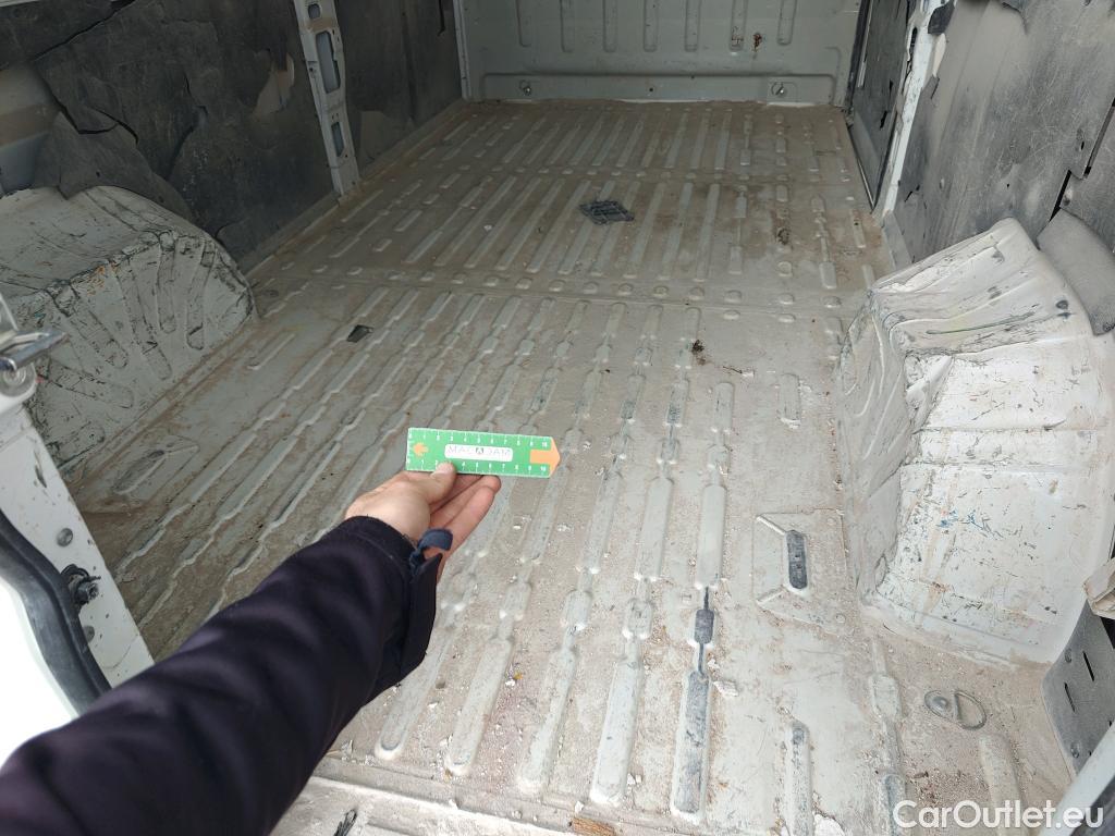  Citroen  Jumper CITROEN  / 2014 / 4P / furgón BlueHDi 88KW (120CV) Furgón 35L3H2 #38