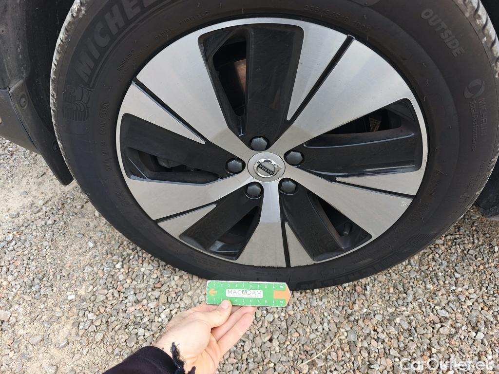  Volvo  XC 40 VOLVO XC40 / 2021 / 5P / todoterreno 1.5 T4 Recharge PHEV Core Auto #32