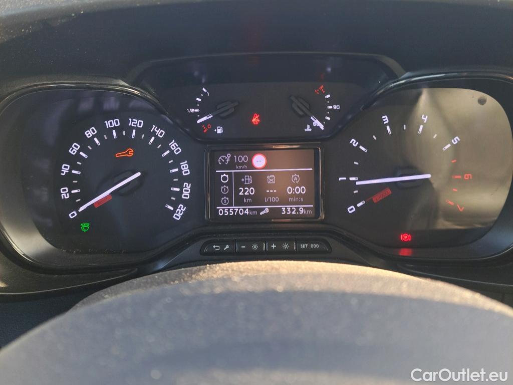  Citroen  Berlingo CITROEN  / 2018 / 5P / monovolumen compacto Talla M BlueHDi 100 S&S FEEL #40