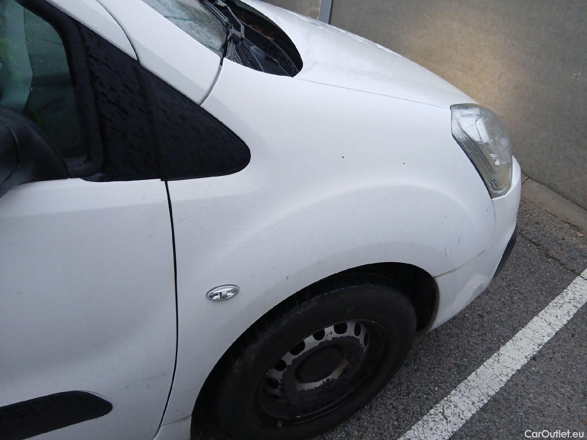  Citroen  Berlingo CITROEN  / 2015 / 4P / combi Multispace LIVE Edit.BlueHDi 74KW (100CV (AC) #33