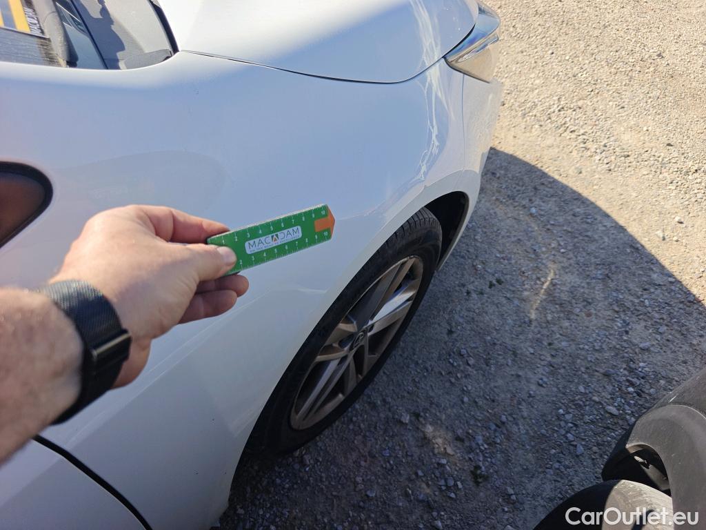  Toyota  Corolla TOYOTA  / 2019 / 5P / familiar 1.8 125H ACTIVE TECH E-CVT TOU SPORT #1