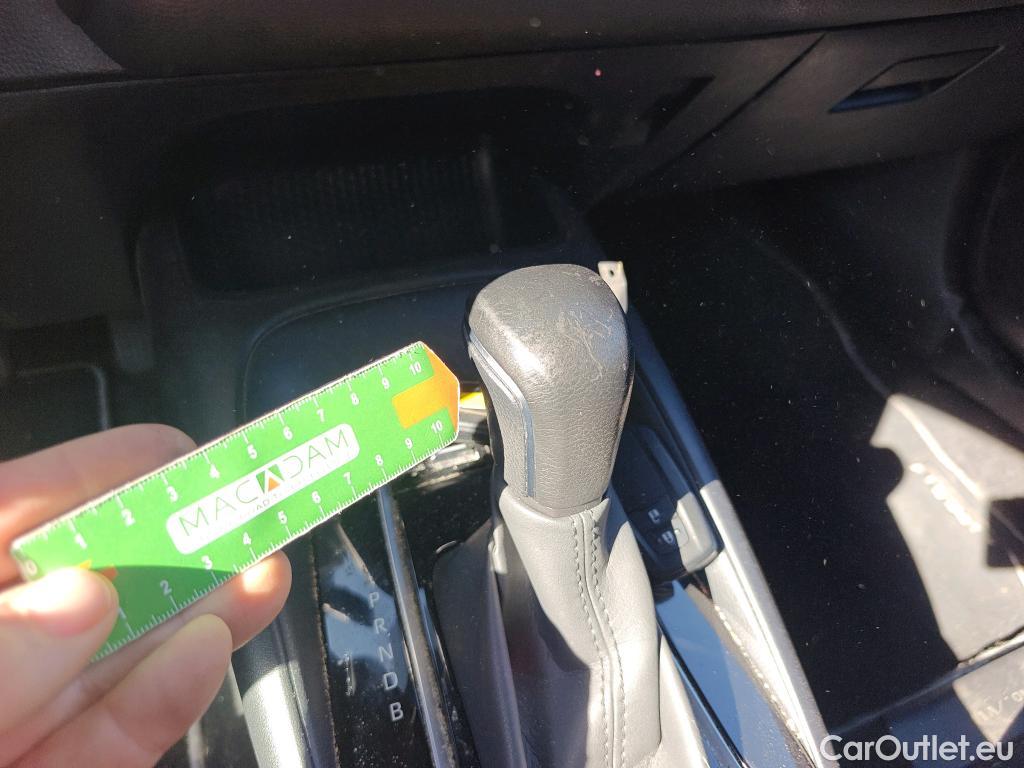  Toyota  Corolla TOYOTA  / 2019 / 5P / familiar 1.8 125H ACTIVE TECH E-CVT TOU SPORT #13