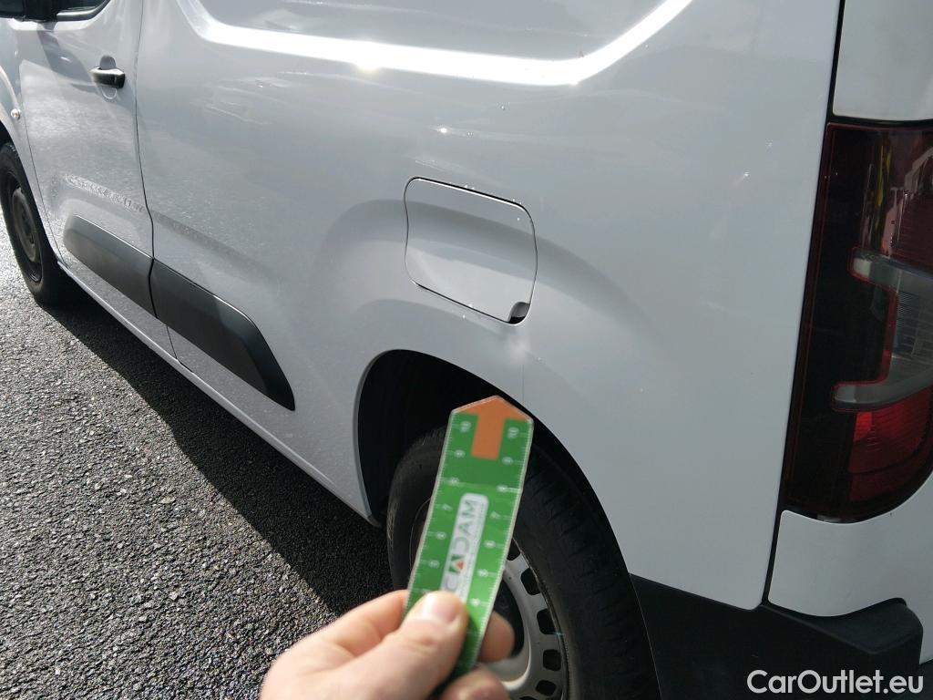  Opel  Combo OPEL  / 2018 / 3P / furgón derivado de turismo 1.5 TD 56kW (75CV) Express L H1 650kg #38