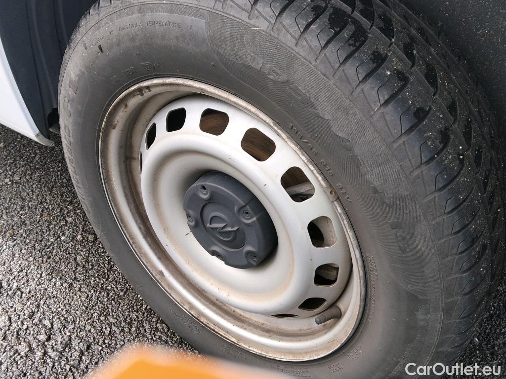  Opel  Combo OPEL  / 2018 / 3P / furgón derivado de turismo 1.5 TD 56kW (75CV) Express L H1 650kg #29