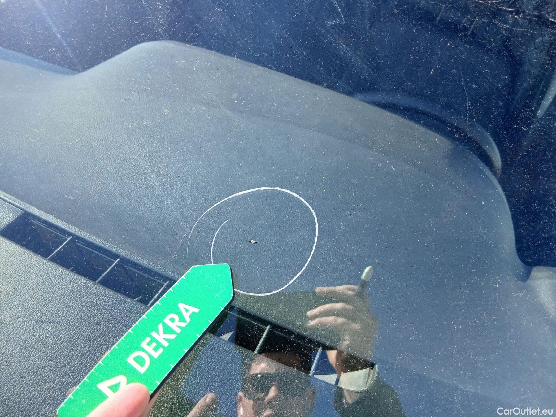  Mercedes  Citan MERCEDES-BENZ  / 2012 / 4P / furgón derivado de turismo 109 CDI Furgón Largo #13