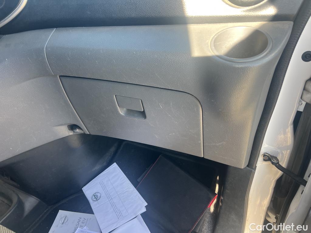  Nissan  NV200 NISSAN e- / 2009 / 5P / furgón Furgón 5p 40 kWh PROFESIONAL #50