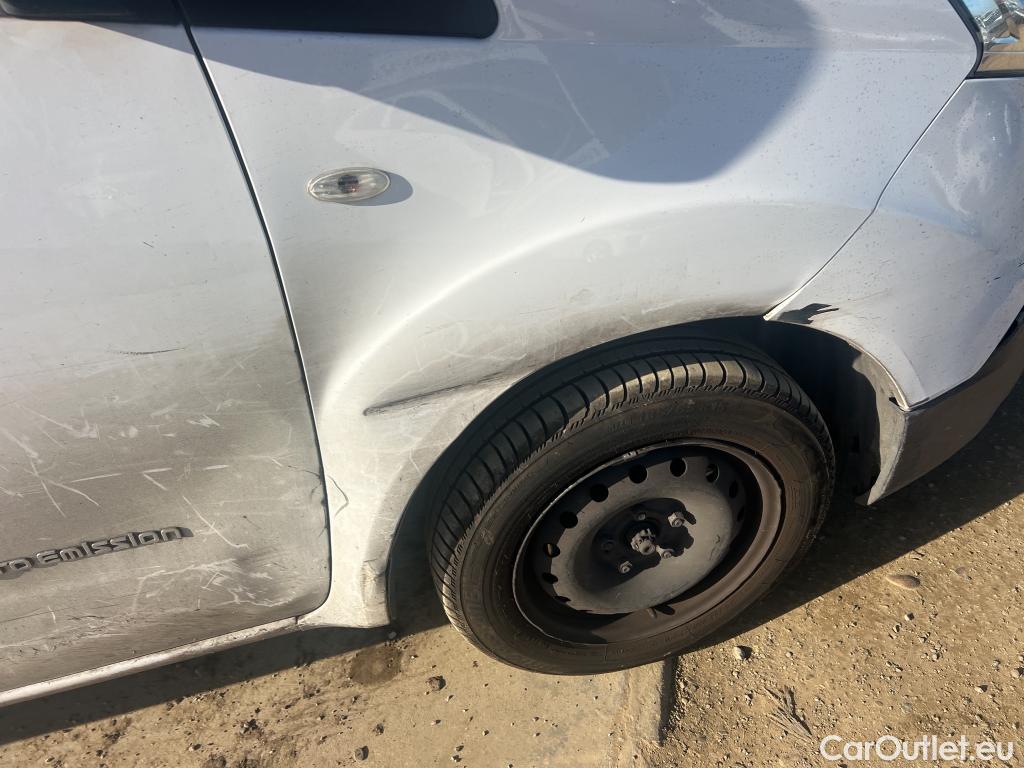  Nissan  NV200 NISSAN e- / 2009 / 5P / furgón Furgón 5p 40 kWh PROFESIONAL #21