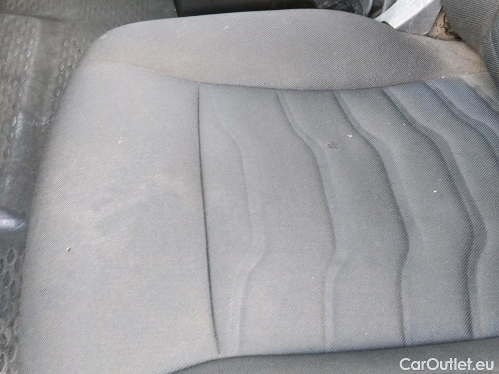  Iveco  Daily IVECO  / 2019 / 4P / combi 35S 14H V 4100/H2 16H M3 #31