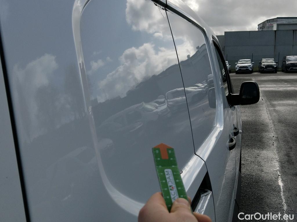  Opel  Combo OPEL  / 2018 / 3P / furgón derivado de turismo 1.5 TD 56kW (75CV) Express L H1 650kg #49