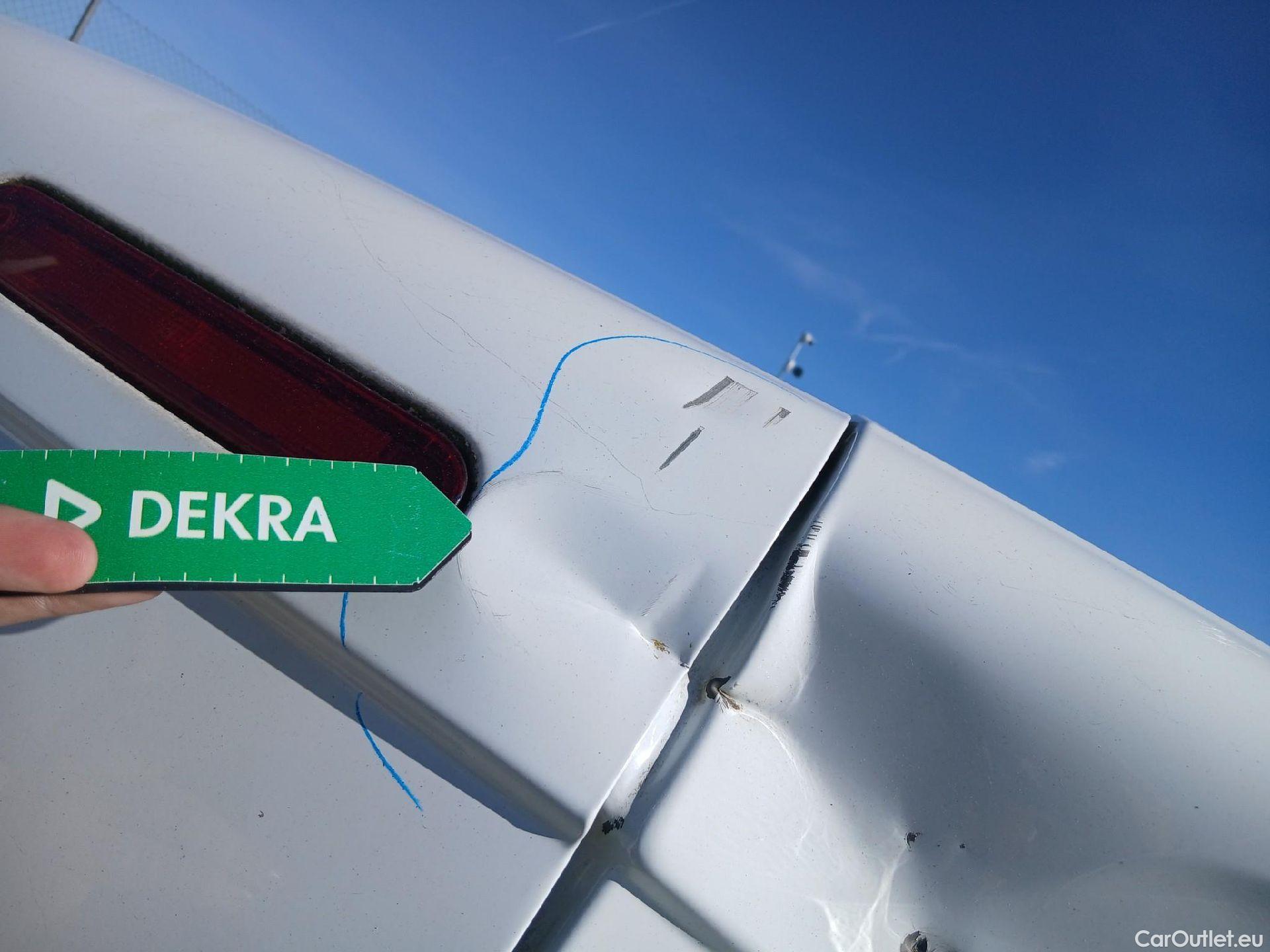  Mercedes  Citan MERCEDES-BENZ  / 2012 / 4P / furgón derivado de turismo 109 CDI Furgón Largo #21