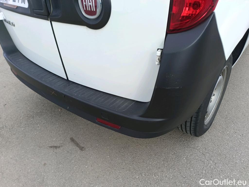  Fiat  Doblo FIAT Doblò Cargo/2015/3P/furgón derivado de turismo Cargo Base 1.6 Mjet 66kW (90CV) #19