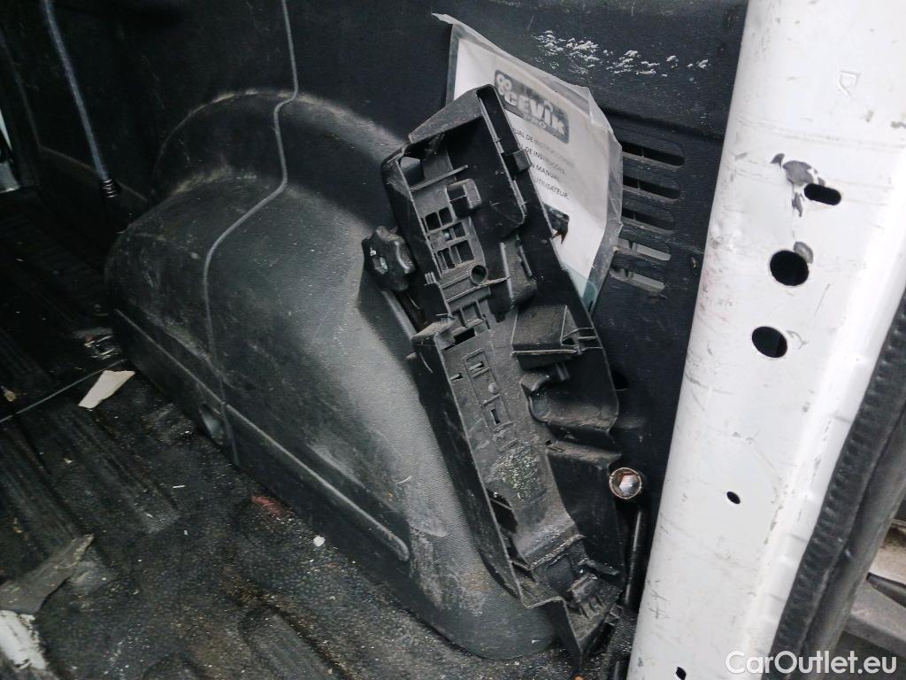  Nissan  NV200 NISSAN NV250 / 2019 / 4P / furgón 2pl 1.5dCi 70 kW (95CV) L1H1 COMFORT #72