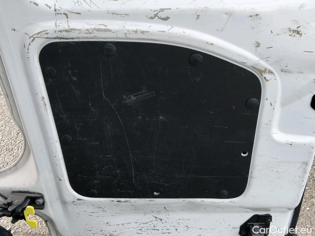  Opel  Combo OPEL  / 2018 / 3P / furgón derivado de turismo 1.5 TD 56kW (75CV) Express L H1 650kg #18